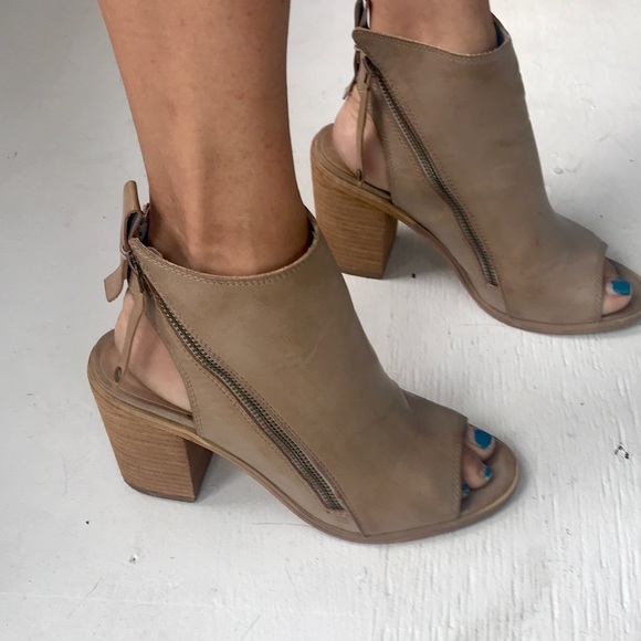 Taupe Leather Double Zipper Open Toe Heels - Picture 8 of 8